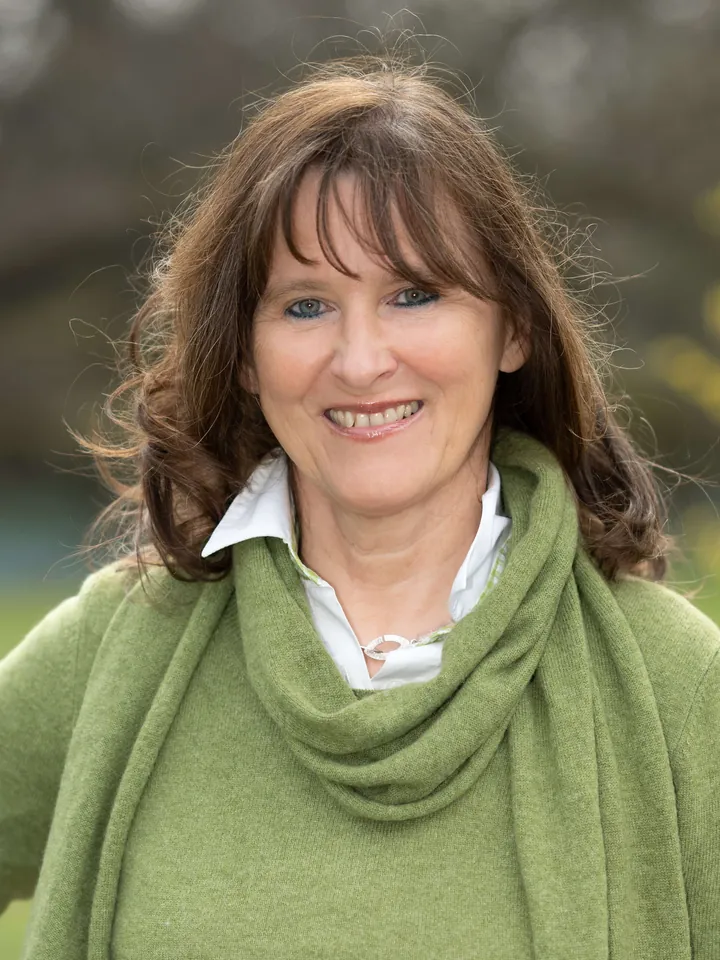 Porträt von Mag. Iris Feeberger